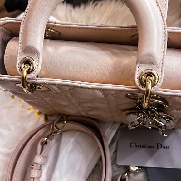 SOLD 💯 Authentic Lambskin Cannage Lady Dior Small Light Pink - Picture 4 of 10